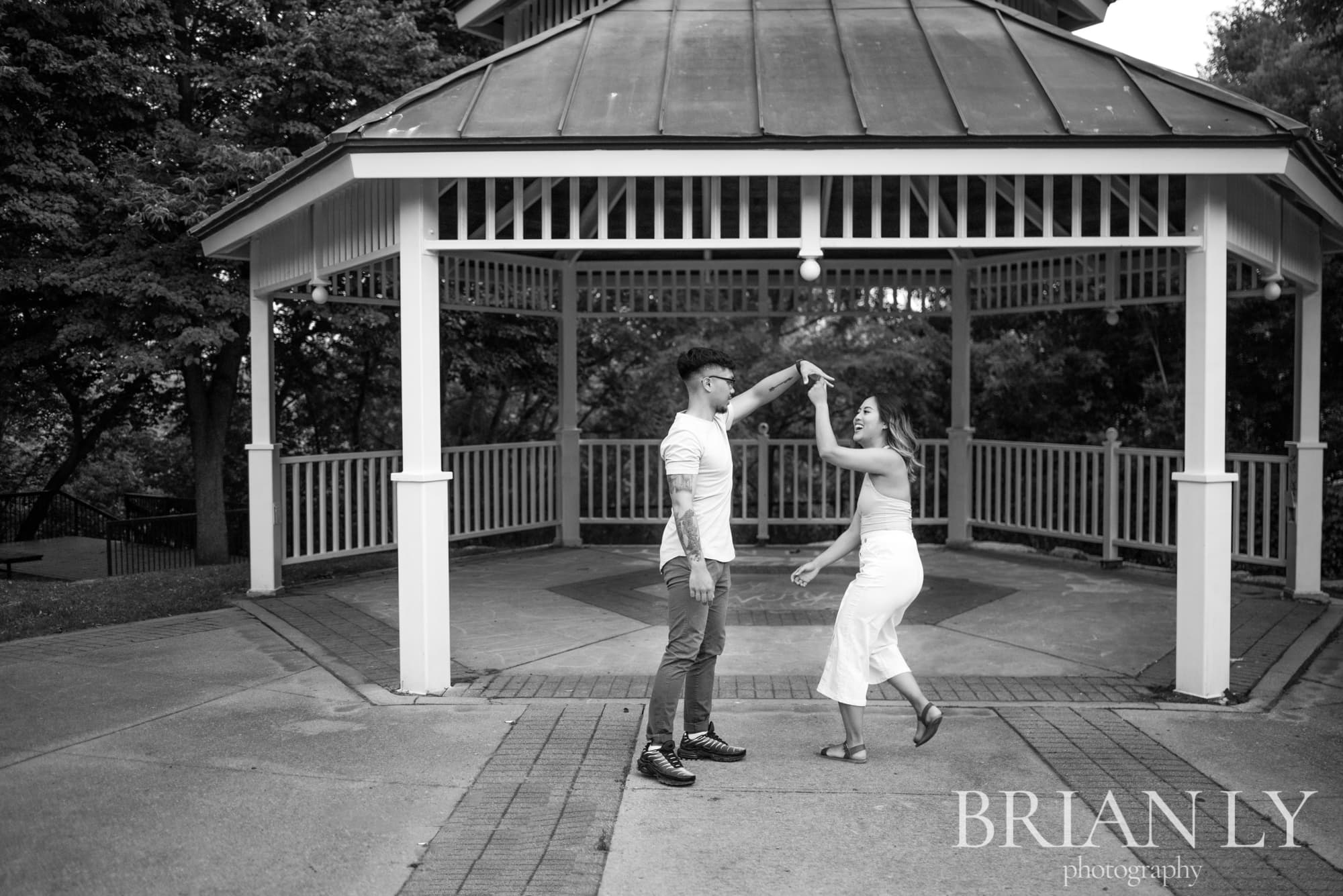 rotary park bowmanville couples session